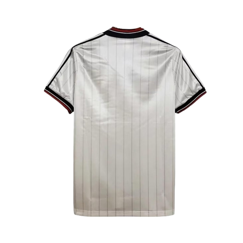 Manchester United Alternativa 83/84